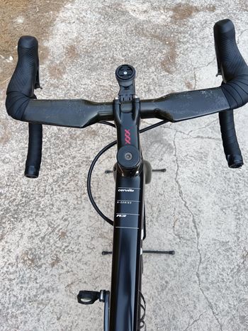 Used Cervélo R3 Ultegra Disc 2019 2019 Road & Gravel, Black — image 6 of 9