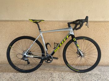 Scott Addict CX RC 2018 2018 Route & Gravel d'occasion