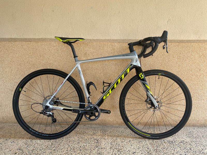 Used Scott Addict CX RC 2018 2018 Road & Gravel
