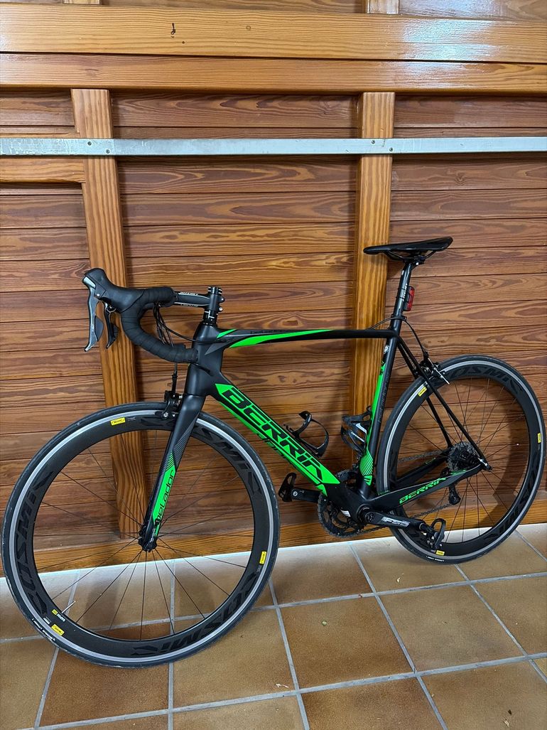 Berria BELADOR Shimano Tiagra 2017 Road & Gravel d'occasion — image 2 sur 6