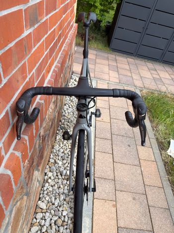 Używany Canyon Ultimate CF SL 8 Disc Aero 2021 2021 Road & Gravel — zdjęcie 7 z 25