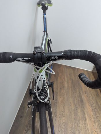 Used Cannondale SuperSix EVO Shimano 105 2016 Road & Gravel, Black — image 10 of 22