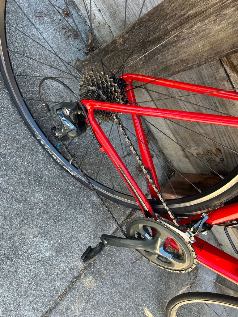 Used Trek Émonda ALR 4 2019 2019 Road & Gravel, Red — image 2 of 4