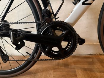 Używany Canyon Ultimate CF SL 8 Di2 2024 2024 Road & Gravel — zdjęcie 4 z 4
