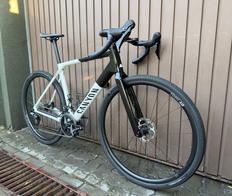 Used Canyon Grail CF SL 7 2026 2026 Road & Gravel, White — image 4 of 8