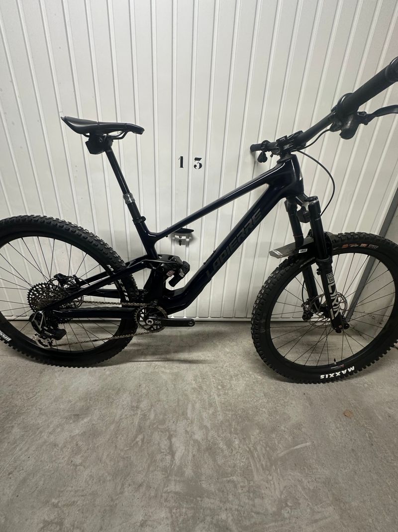 Używany Lapierre Zesty CF SE 2026 2026 Mountainbike — zdjęcie 1 z 4