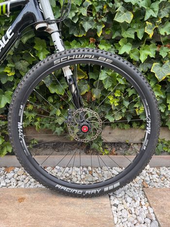 Used Cannondale F-si Shimano Deore XT 2019 Mountainbike, White — image 3 of 4