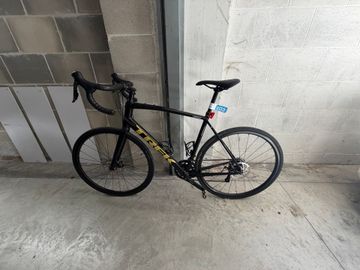 Gebrauchtes Trek Domane Shimano Claris 2024 Road & Gravel, Schwarz — Bild 2 von 21