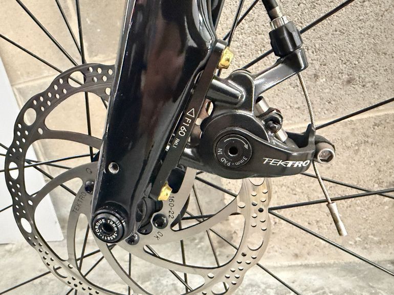 Trek Domane Shimano Claris 2024 Road & Gravel de segunda mano, Negro — imagen 13 de 21
