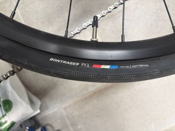 Gebrauchtes Trek Domane Shimano Claris 2024 Road & Gravel, Schwarz — Bild 15 von 21
