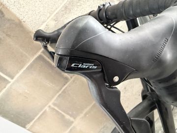 Gebrauchtes Trek Domane Shimano Claris 2024 Road & Gravel, Schwarz — Bild 4 von 21