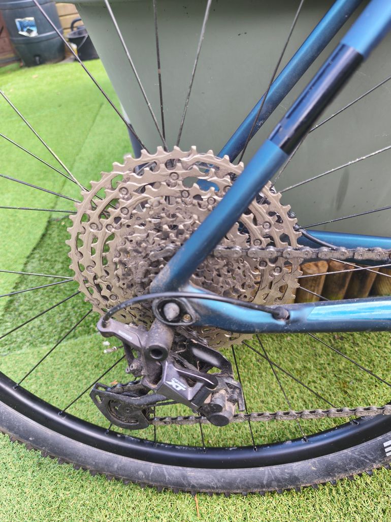 CUBE REACTION C:62 RACE 2023 2023 Mountainbike d'occasion — image 9 sur 12