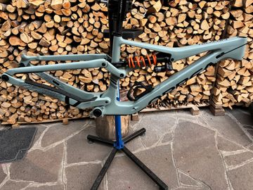 Used Orbea Rallon Frameset 2025 Mountainbike, Blue — image 2 of 7