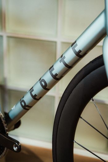 REPETE Custom SRAM Red eTap AXS 2025 Road & Gravel d'occasion — image 3 sur 7