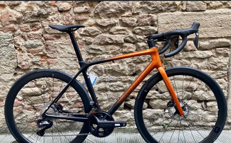Giant TCR Advanced Pro Disc 0 Di2 2022 2022 Road & Gravel de segunda mano, Gris claro — imagen 3 de 3