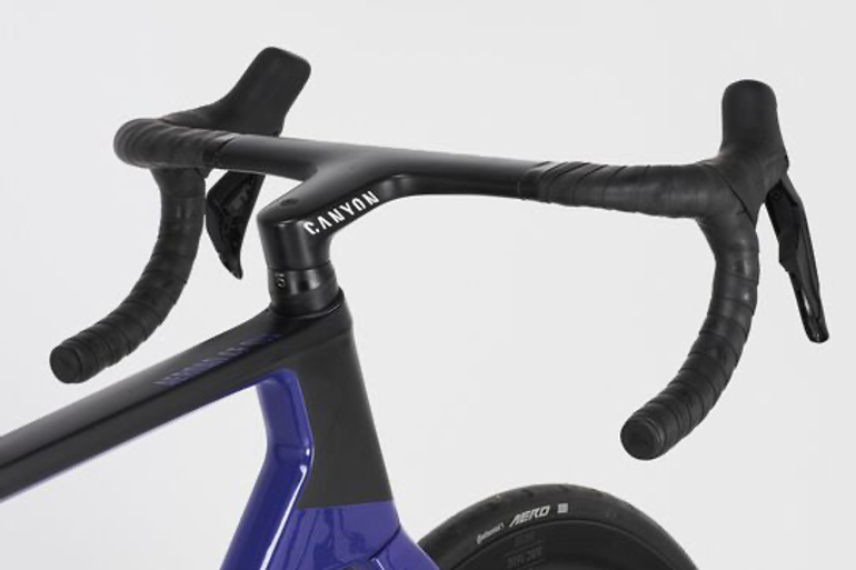 Canyon Aeroad CF SLX 7 Di2 2026 2026 Road & Gravel d'occasion — image 3 sur 8