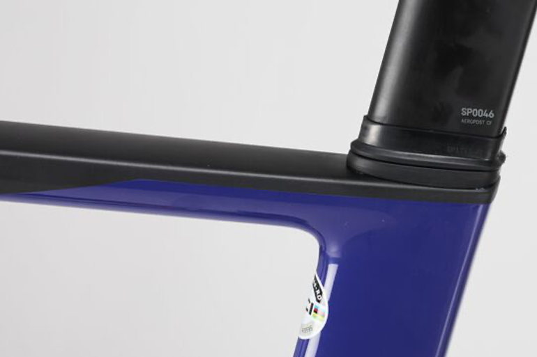 Canyon Aeroad CF SLX 7 Di2 2026 2026 Road & Gravel d'occasion — image 6 sur 8