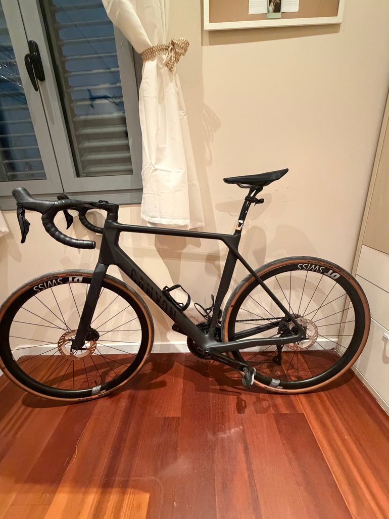 Brugt Canyon Endurace CF SLX 7 Di2 2024 2024 Road & Gravel — billede 1 af 3