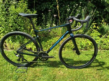 Gebrauchtes Giant Revolt Advanced 2 2022 2022 Road & Gravel