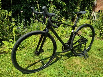 Used Giant Revolt Advanced 2 2022 2022 Road & Gravel, Black — image 5 of 12