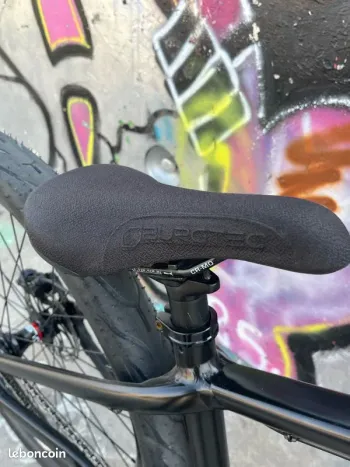 Used Specialized P3 2022 Mountainbike, Black — image 14 of 27