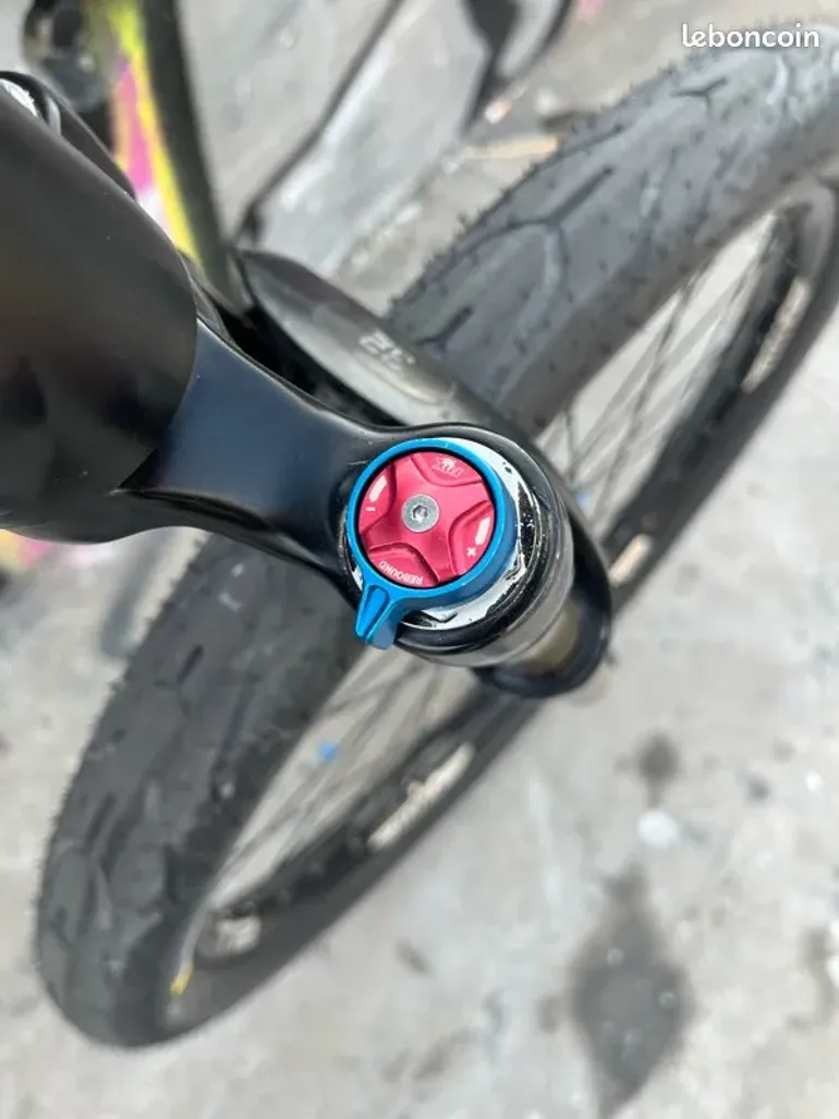 Used Specialized P3 2022 Mountainbike, Black — image 4 of 27