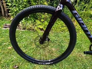 Tweedehands Giant Revolt Advanced 1 2023 2023 Road & Gravel — afbeelding 9 van 12