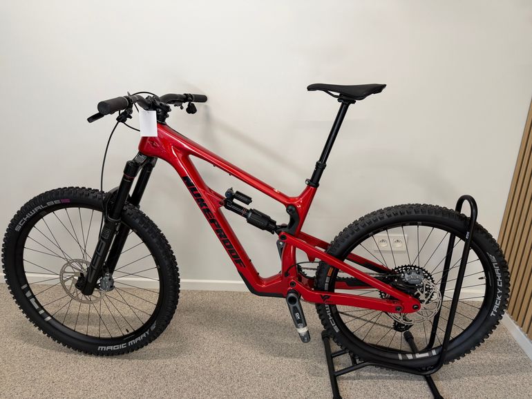 Używany Nukeproof Mega Carbon 297 / 290 - Sram Transmission GX 2025 2025 Mountainbike — zdjęcie 7 z 10