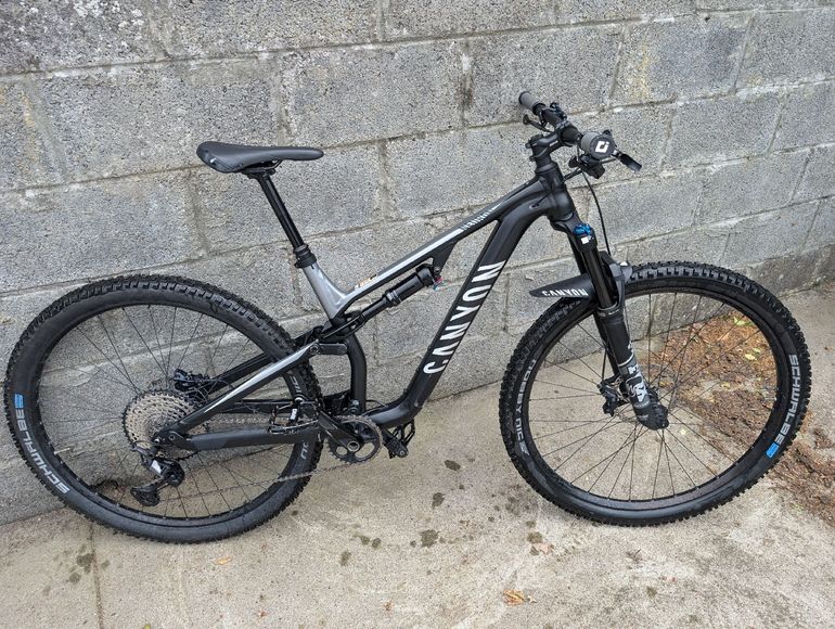 Gebrauchtes Canyon Neuron 7 2021 2021 Mountainbike, Schwarz, 27.5, 29 — Bild 2 von 3