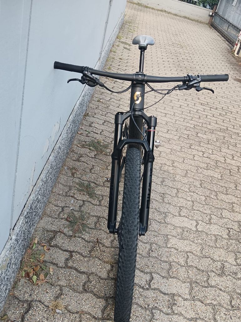 Used Scott Spark 940 2025 2025 Mountainbike, Black, 29 — image 7 of 13