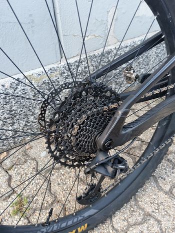 Used Scott Spark 940 2025 2025 Mountainbike, Black, 29 — image 9 of 13