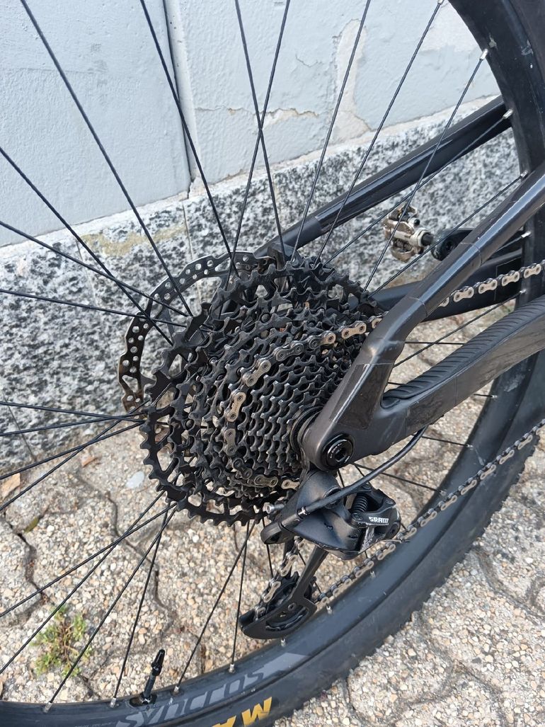 Used Scott Spark 940 2025 2025 Mountainbike, Black, 29 — image 9 of 13