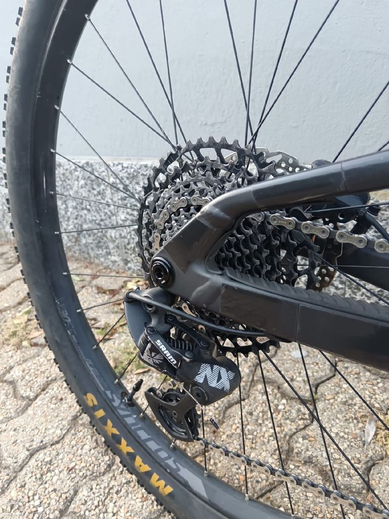 Used Scott Spark 940 2025 2025 Mountainbike, Black, 29 — image 3 of 13