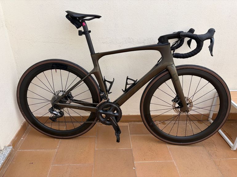 Used Scott Foil 10 disc 2019 2019 Road & Gravel, Black — image 1 of 9