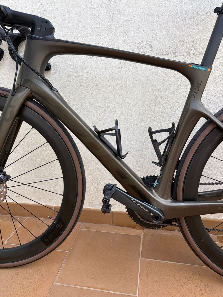 Used Scott Foil 10 disc 2019 2019 Road & Gravel, Black — image 2 of 9