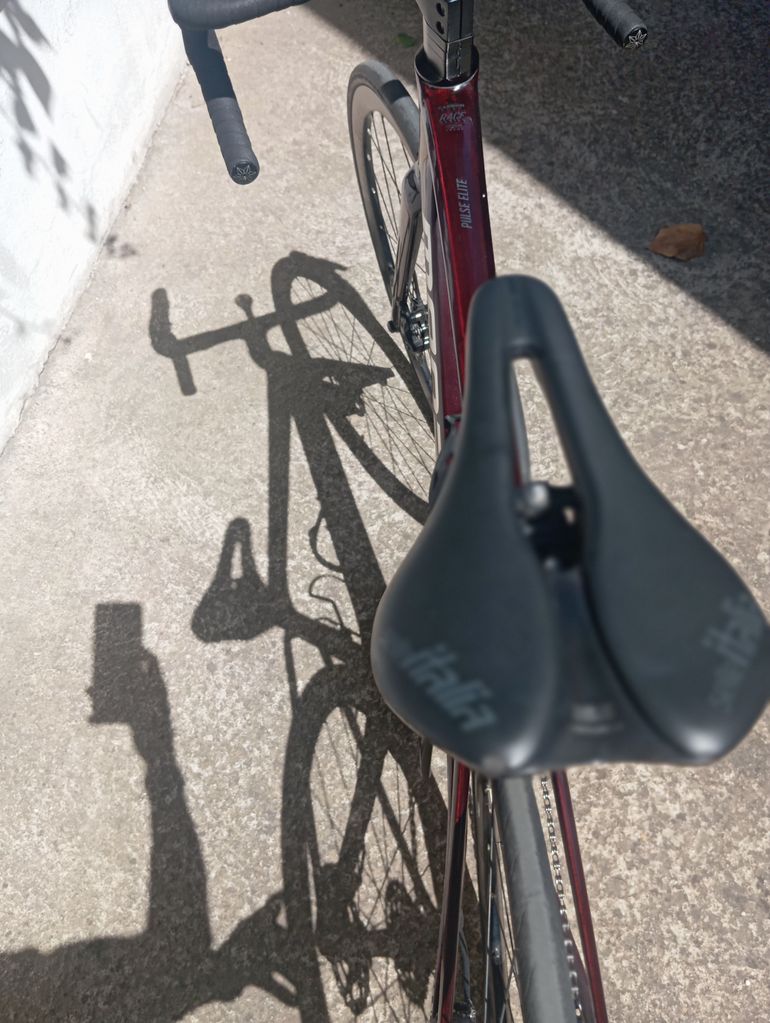Megamo PULSE ELITE 15 SH12 2023 2023 Road & Gravel d'occasion — image 3 sur 6