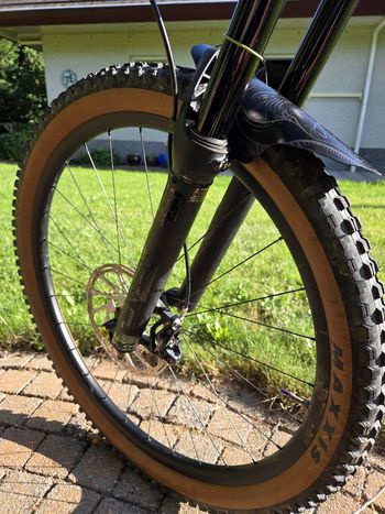 Gebrauchtes Commencal META AM 29 SIGNATURE 2021 2021 Mountainbike, Grün — Bild 11 von 23