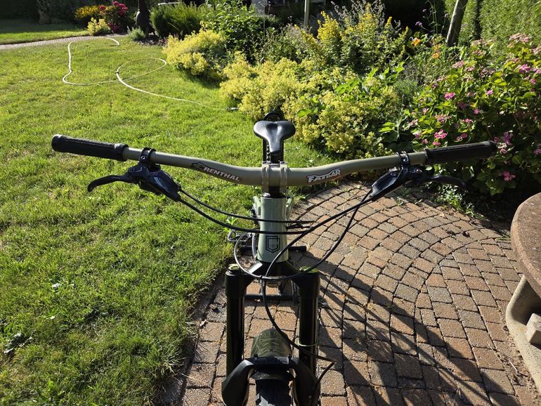 Gebrauchtes Commencal META AM 29 SIGNATURE 2021 2021 Mountainbike, Grün — Bild 21 von 23