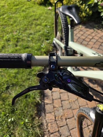 Gebrauchtes Commencal META AM 29 SIGNATURE 2021 2021 Mountainbike, Grün — Bild 22 von 23
