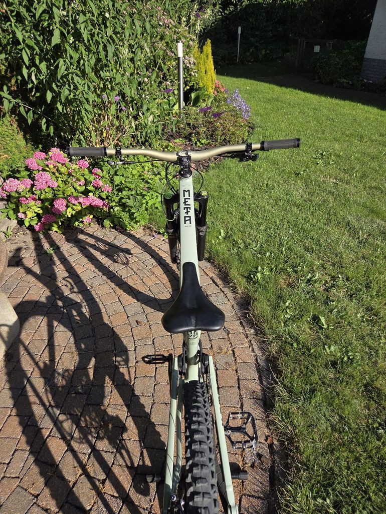 Gebrauchtes Commencal META AM 29 SIGNATURE 2021 2021 Mountainbike, Grün — Bild 8 von 23