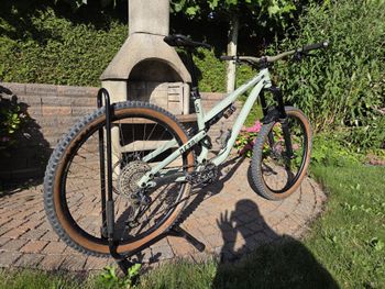 Gebrauchtes Commencal META AM 29 SIGNATURE 2021 2021 Mountainbike, Grün — Bild 4 von 23