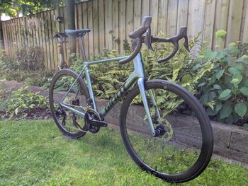 Used Giant TCR Advanced 0 2025 2025 Road & Gravel, Blue — image 2 of 11