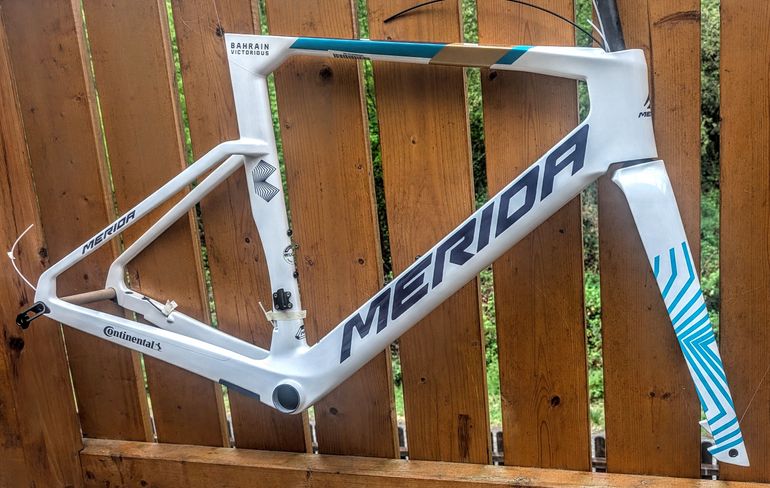 Used Merida Reacto Team 2025 Frameset 2025 Road & Gravel, White — image 3 of 3