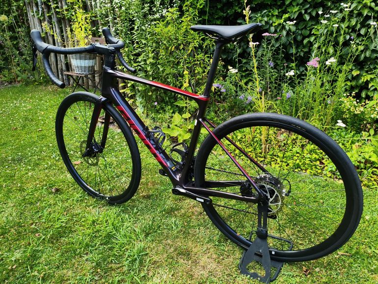 Used Giant Defy Advanced 2 2024 2024 Road & Gravel, Light Gray — image 6 of 11