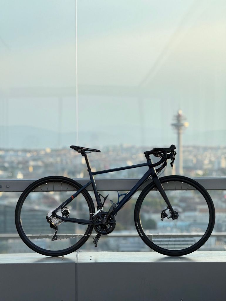 TRIBAN Rc520 Shimano 105 2021 Road & Gravel d'occasion — image 1 sur 15