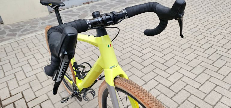 Used BMC URS 01 THREE 2021 2021 Road & Gravel, Orange — image 2 of 8