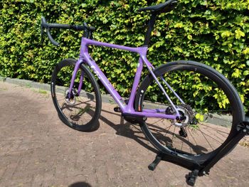 Used Liv Langma Advanced Pro Disc 0 Pro Compact 2024 2024 Road & Gravel, Purple — image 6 of 15