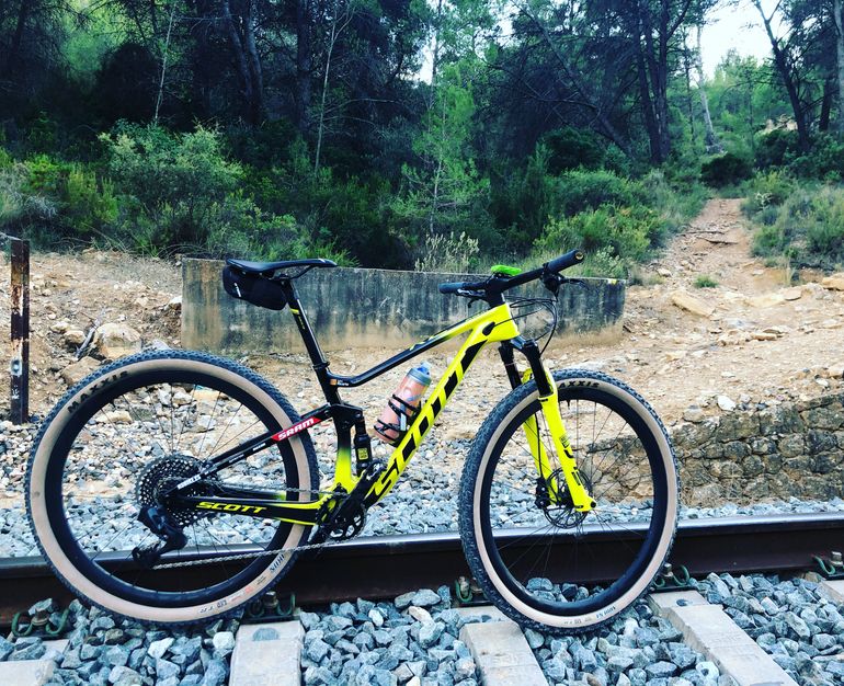 Used Scott Spark RC 900 World Cup AXS 2020 2020 Mountainbike, Black, 29 — image 4 of 5