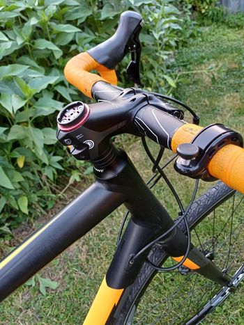 Used Giant Contend SL Disc 1 2017 2017 Road & Gravel, Black — image 7 of 8
