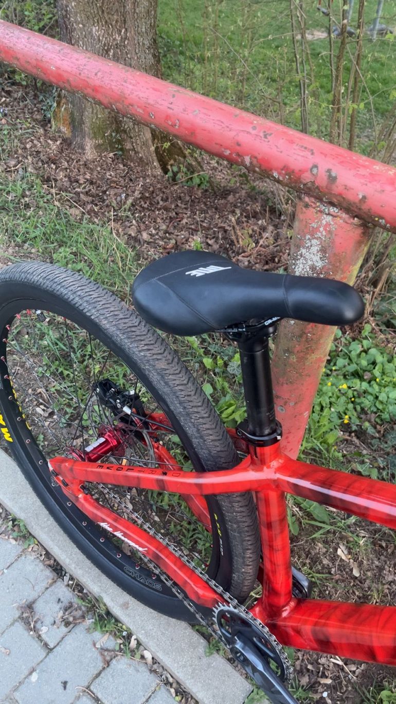 YT Custom SRAM GX Eagle 2025 Mountainbike de segunda mano, Rojo — imagen 11 de 15
